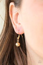 Load image into Gallery viewer, High-Stakes FAME - Gold necklace