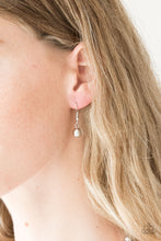 Load image into Gallery viewer, High-Stakes FAME - Silver necklace