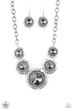 Load image into Gallery viewer, Global Glamour blockbuster necklace