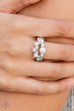 Load image into Gallery viewer, Fiercely 5th Avenue - Complete Trend Blend fashion fix set