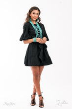 Load image into Gallery viewer, The Hilary 2021 Zi collection necklace