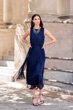 Load image into Gallery viewer, Influential ZI necklace collection