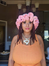 Load image into Gallery viewer, Crochet Bucket Hats
