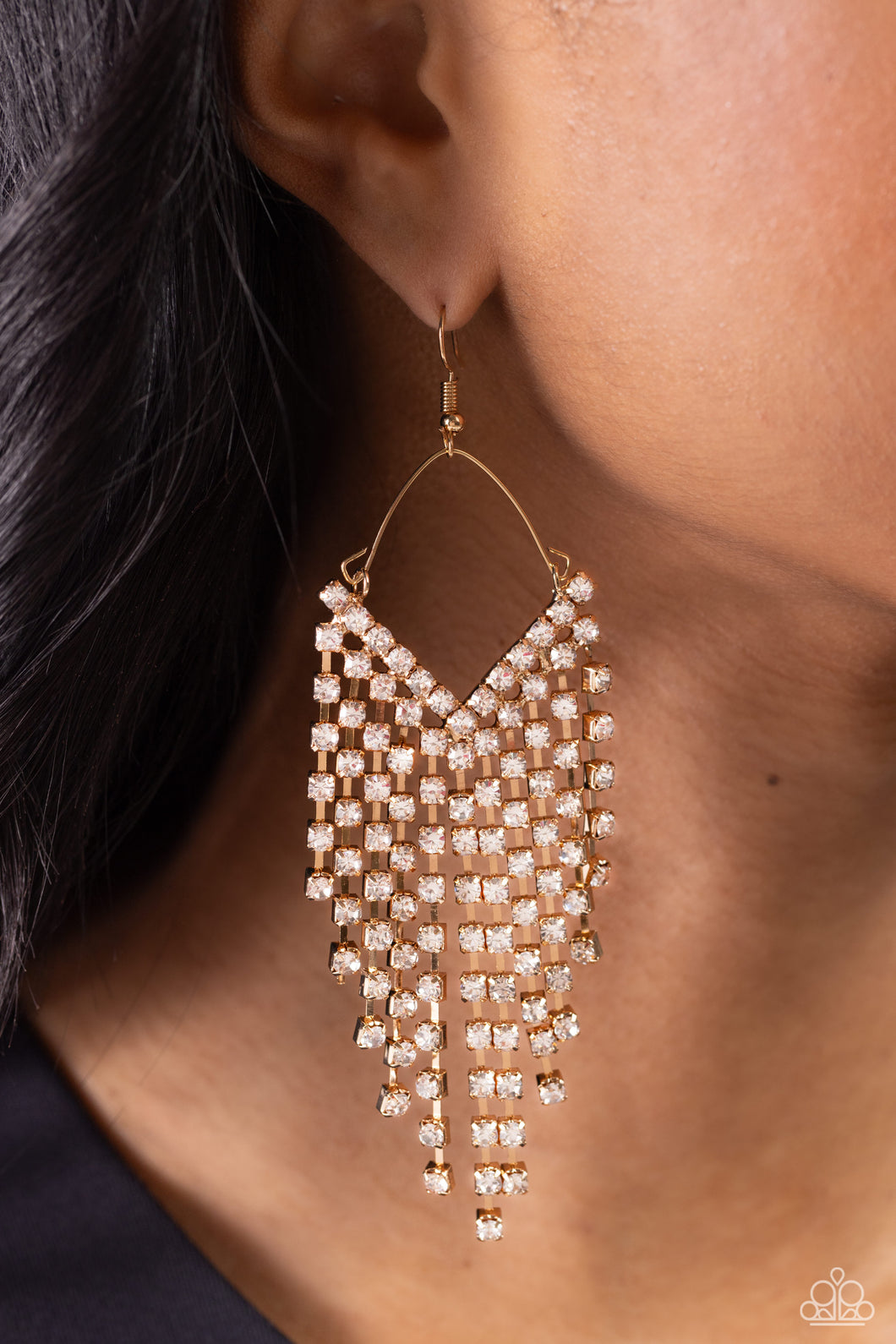 V Fallin Gold Earring