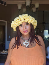 Load image into Gallery viewer, Crochet Bucket Hats
