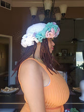 Load image into Gallery viewer, Crochet Bucket Hats
