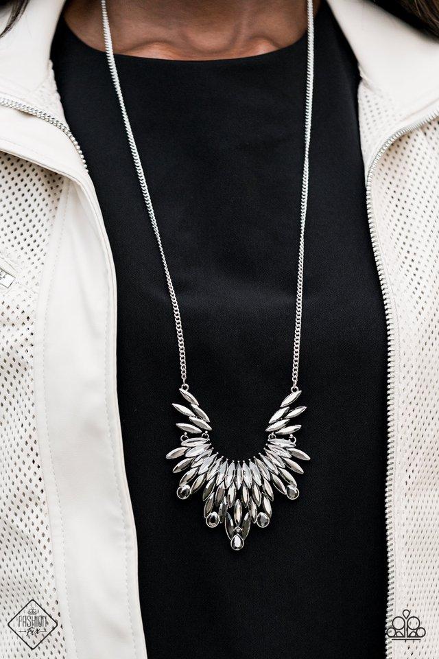 Leave It To Luxe Silver Fashion Fix Necklace