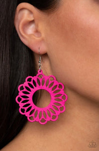 Dominican Daisy Pink Earring