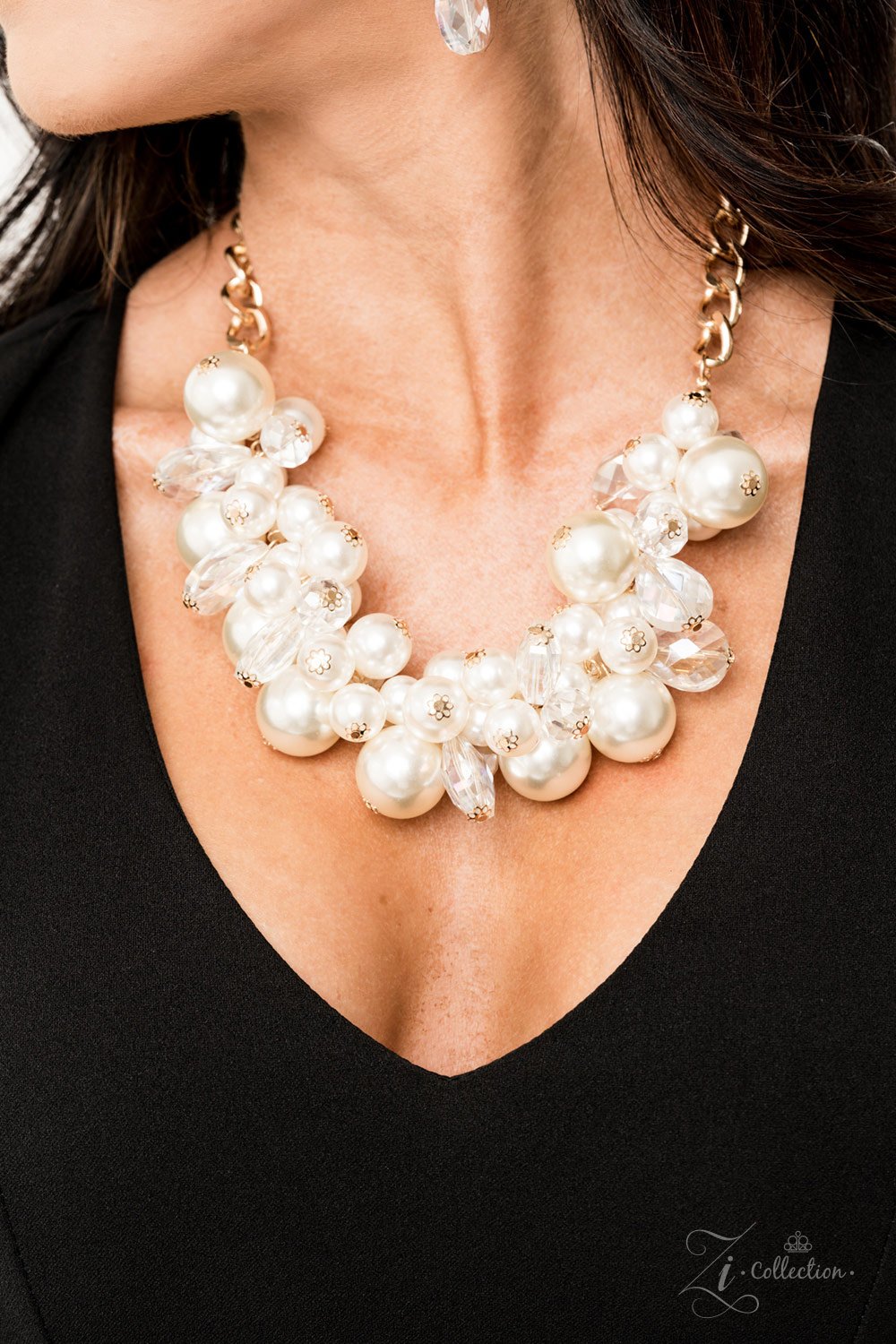 Captivate 2019 Zi collection necklace