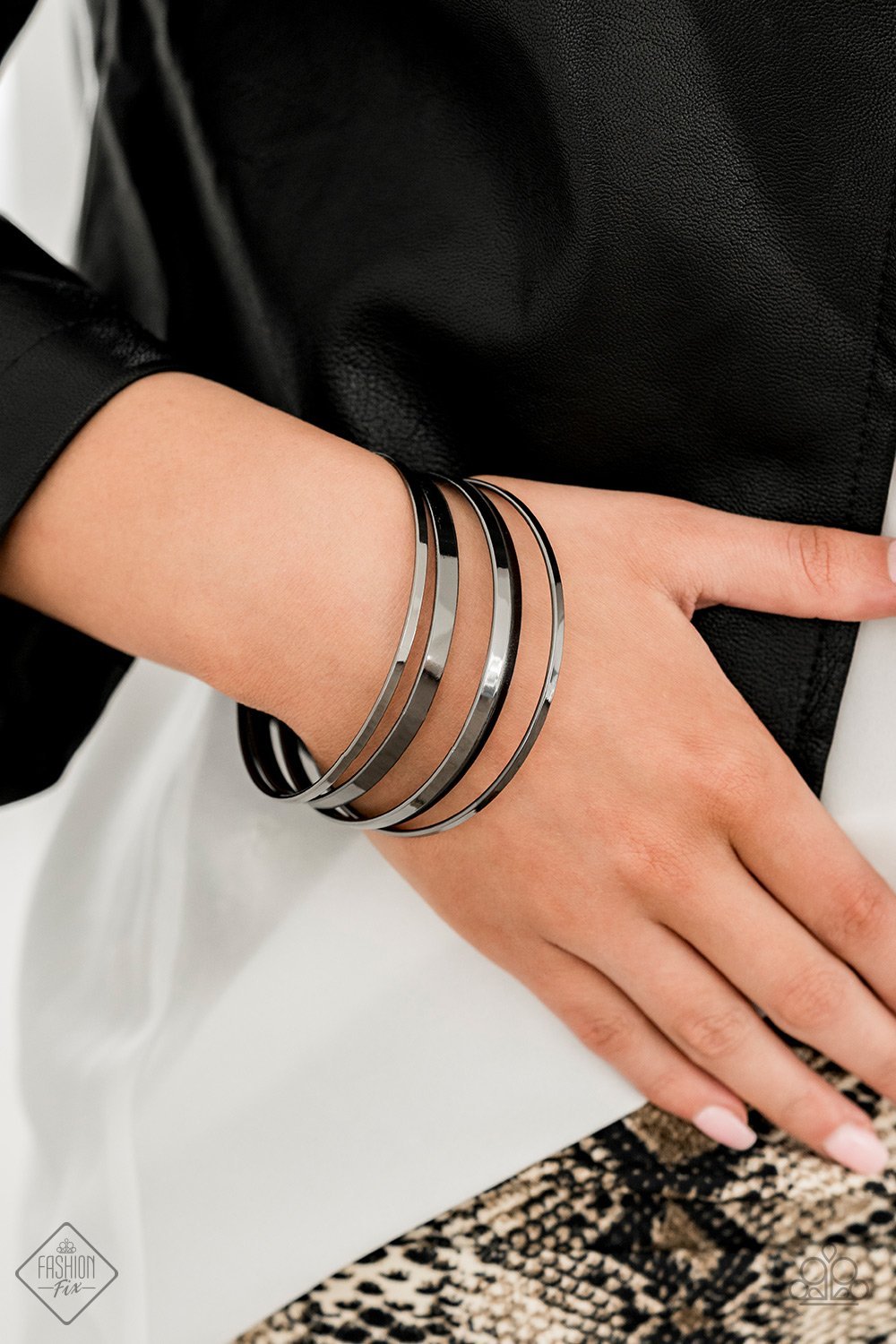 Ensnared black bracelet