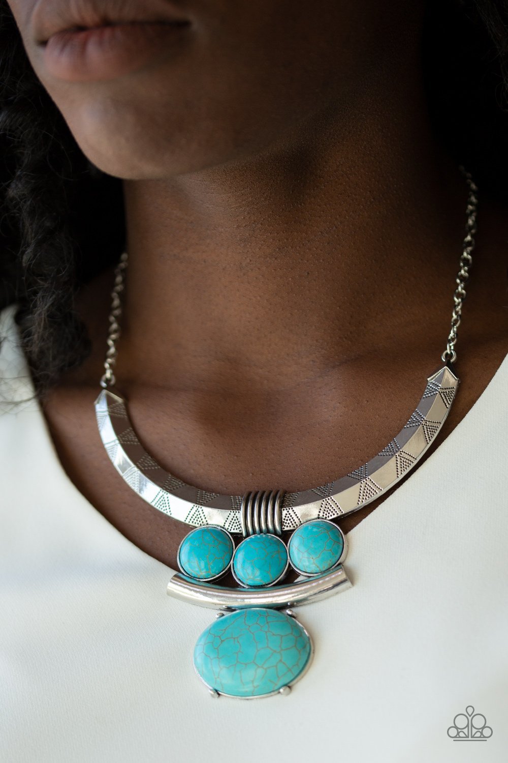 Commander in Chiefette blue necklace