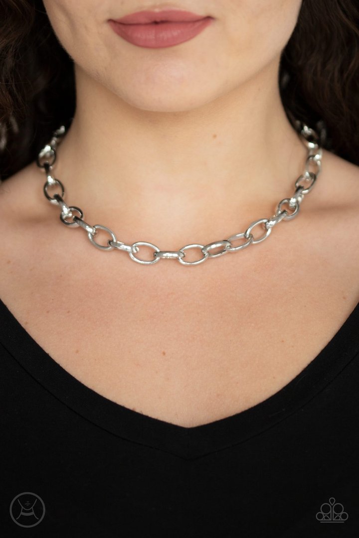 Urban Uplink silver necklace
