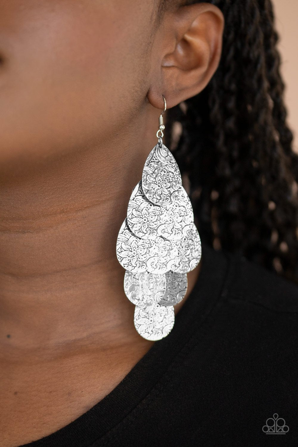 Hibiscus harmony silver earring