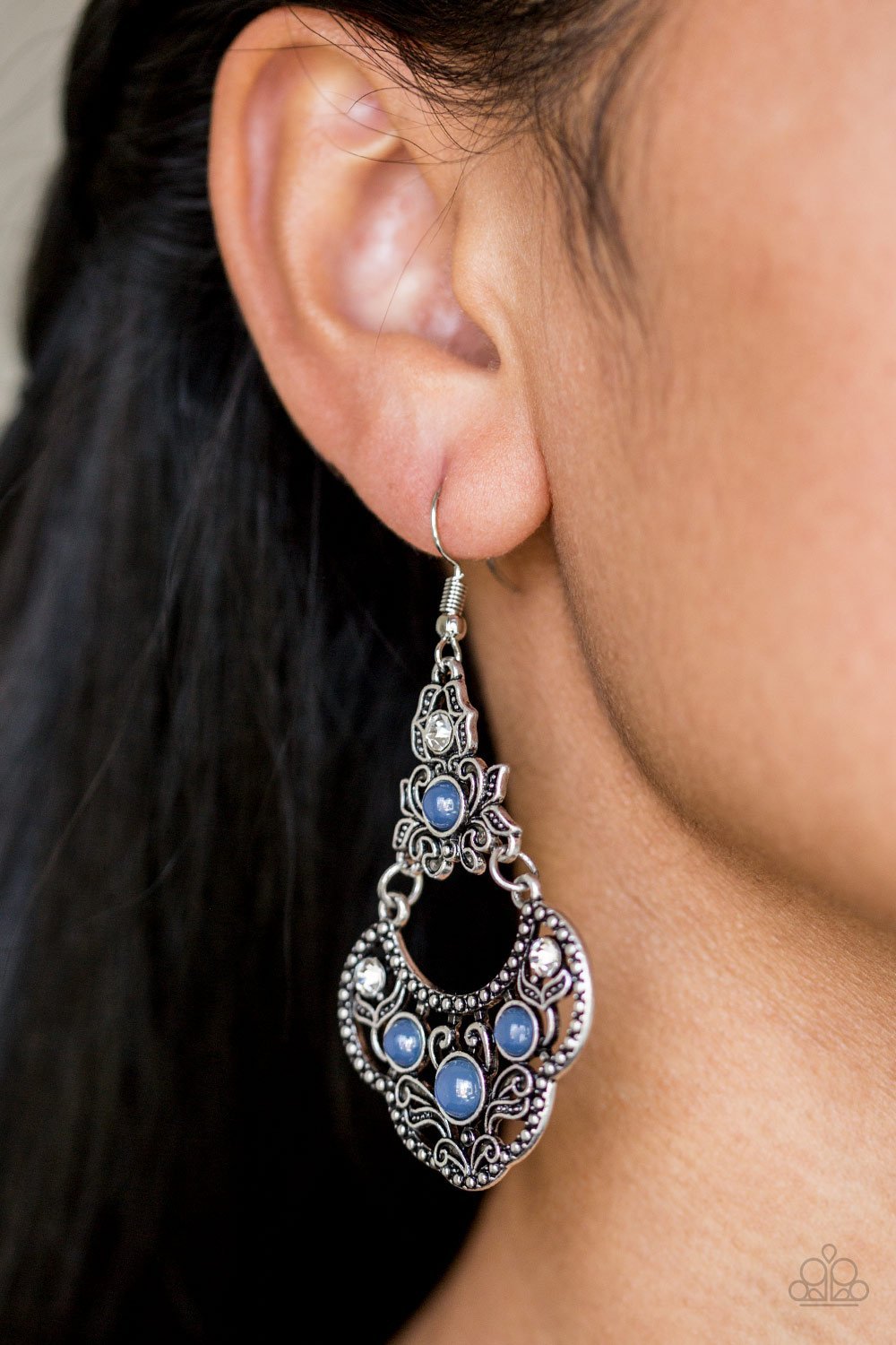 Garden State Glow blue earring