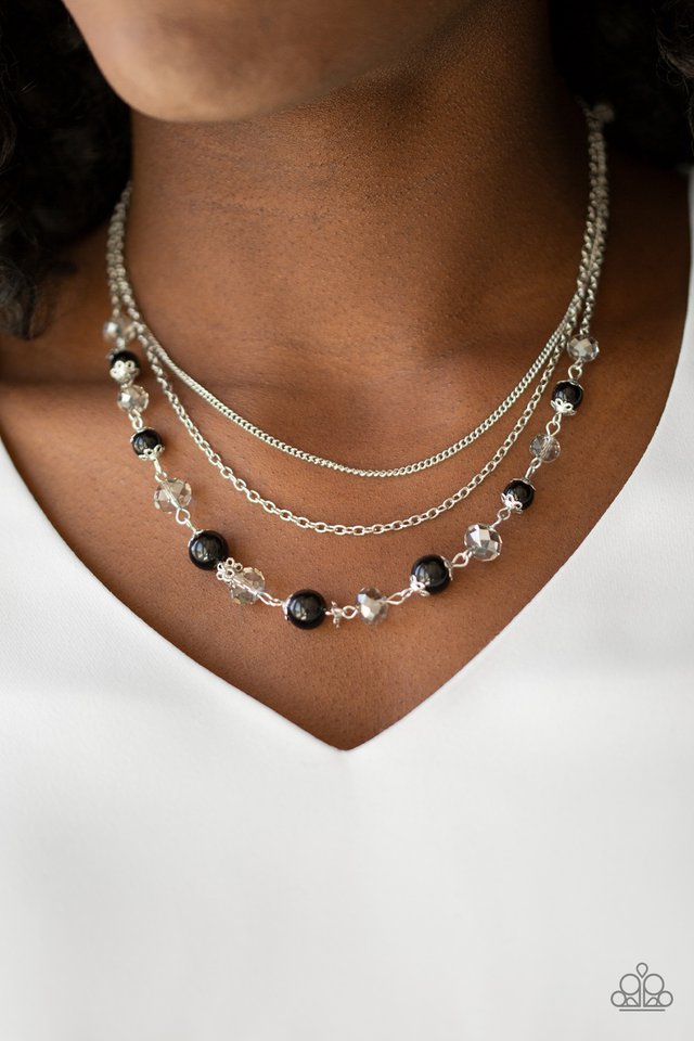 Tour de Demure Black necklace