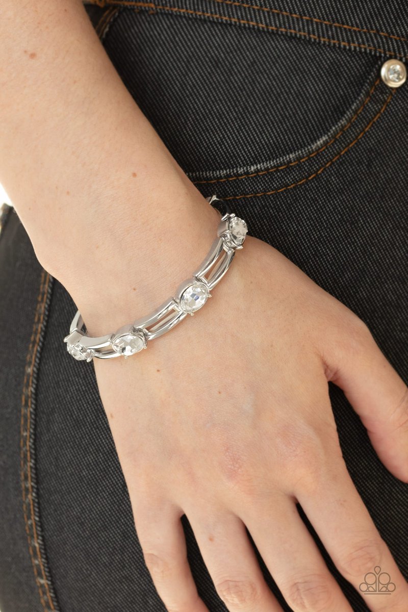 Flash or Credit White Bracelet