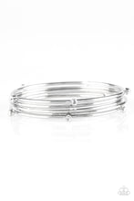 Load image into Gallery viewer, Delicate Decadence - White bracelet
