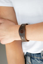 Load image into Gallery viewer, Pleasantly Pioneer - Brown bracelet
