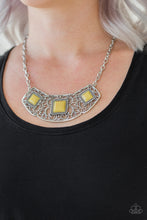 Load image into Gallery viewer, Feeling Inde-PENDANT - Yellow Necklace
