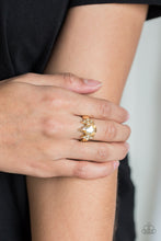 Load image into Gallery viewer, Yas Queen - Gold ring

