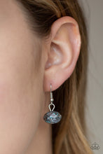 Load image into Gallery viewer, Prehistoric Fashionista - Blue necklace
