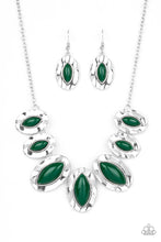 Load image into Gallery viewer, Terra Color - Green Necklace
