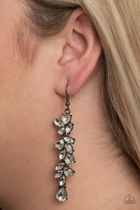 Unlimited Luster Black Earring
