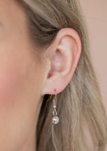 Load image into Gallery viewer, Hollywood Gossip - Black Necklace
