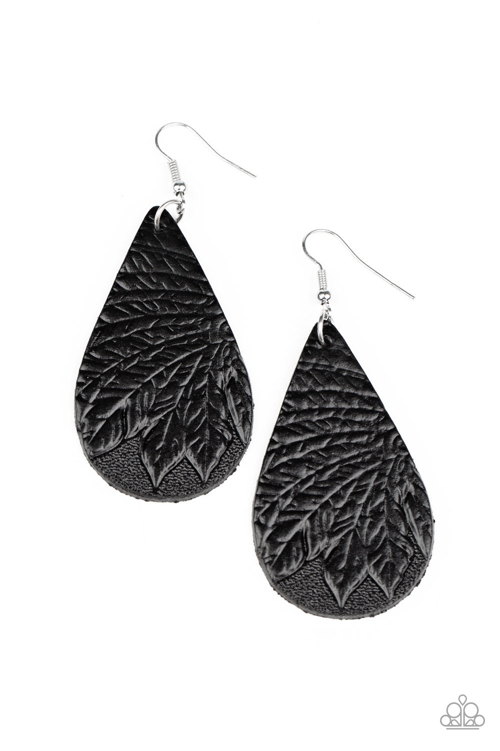 Everyone Remain PALM! - Black earring