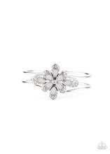 Load image into Gallery viewer, Go With The FLORALS - Silver Bracelet
