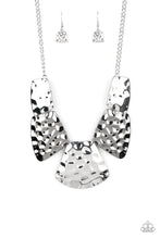 Load image into Gallery viewer, HAUTE Plates - Silver necklace
