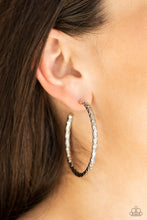 Load image into Gallery viewer, Urban Upgrade - Silver earring
