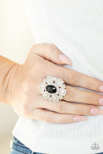Load image into Gallery viewer, Iceberg Ahead - Black ring

