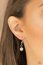 Load image into Gallery viewer, Mega Modern - Silver Necklace

