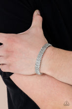 Load image into Gallery viewer, Metamorphosis - Silver bracelet

