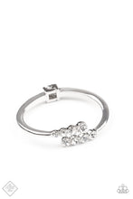 Load image into Gallery viewer, Defying Dazzle - White bracelet
