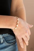 Load image into Gallery viewer, Stop and GLOW - Gold bracelet
