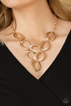 Load image into Gallery viewer, OVAL The Limit - Gold necklace
