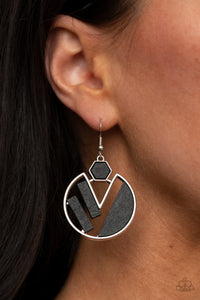 Petrified Posh - Black earring