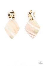 Load image into Gallery viewer, Alluringly Lustrous -  Gold earring
