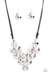 Token Treasure - Black necklace