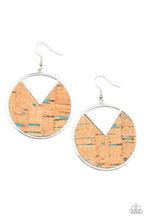 Load image into Gallery viewer, Nod to Nature - Blue earring
