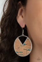Load image into Gallery viewer, Nod to Nature - Blue earring
