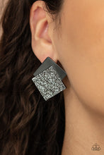 Load image into Gallery viewer, Square With Style - Black earring
