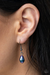 Teasable Teardrops - Multi necklace