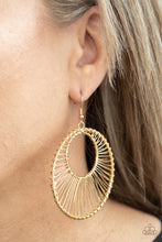 Load image into Gallery viewer, Artisan Applique - Gold earring
