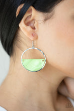 Load image into Gallery viewer, Seashore Vibes - Green earring
