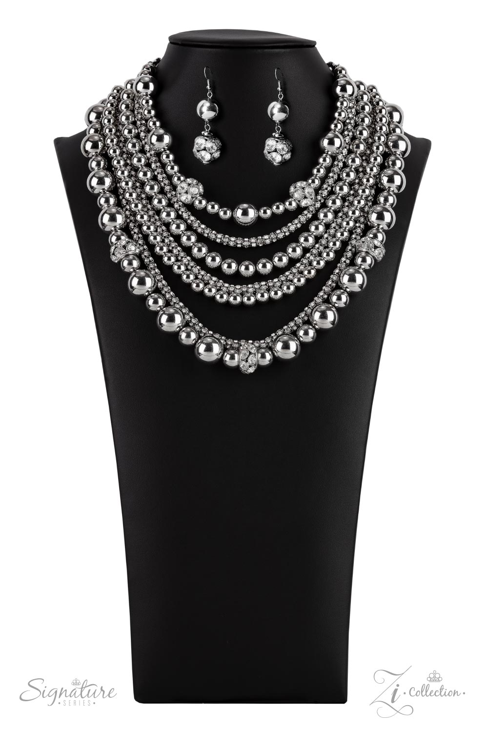 The Liberty 2021 Zi collection necklace