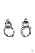 Load image into Gallery viewer, Dynamically Linked - Black earring
