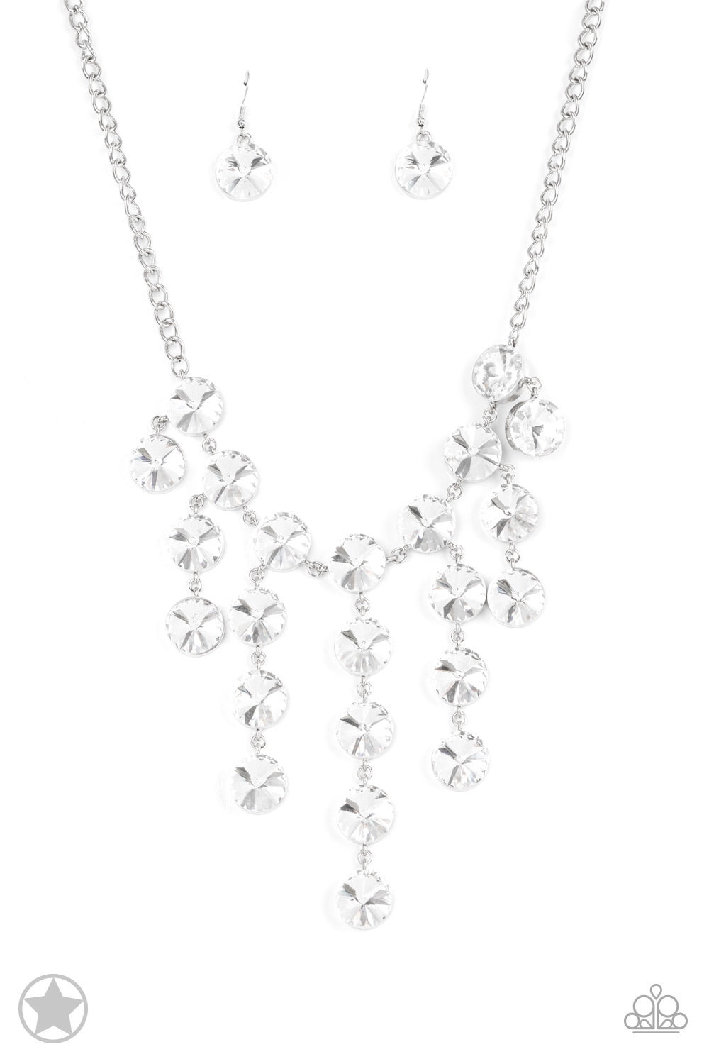 Spotlight Stunner necklace